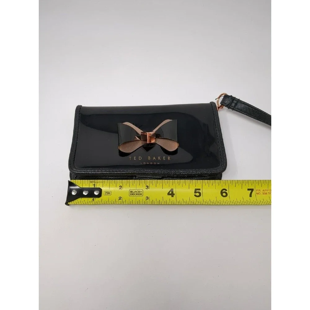 Ted Baker Bow Vinyl Patent Leather Black Purse Wallet VTG - Picture 7 of 8